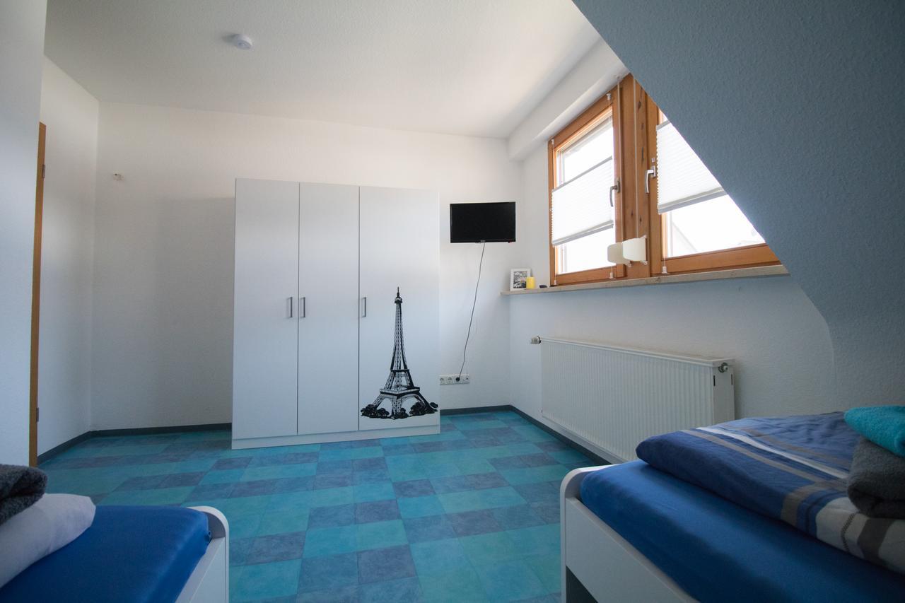 Ferienwohnung Weiher - Naehe Nuernberg / Messe Schwanstetten Екстериор снимка